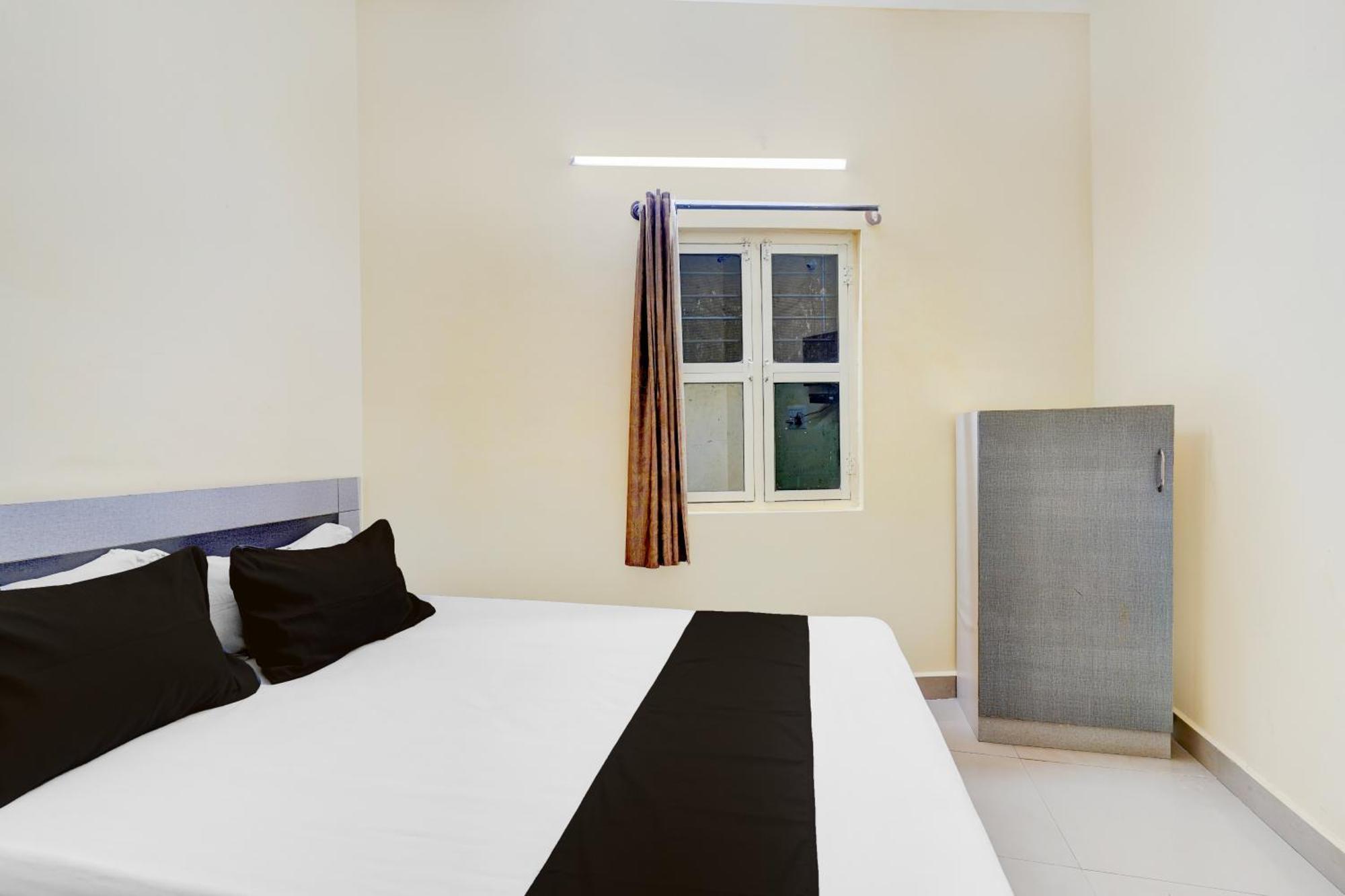 Hotel O Bluestar Bangalore Exterior photo